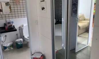 Imagem 4: Casa para venda possui 145 metros quadrados com 3 quartos em Interlagos - São Paulo - SP