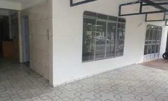 Imagem 2: Casa á venda no centro de Balneário Camboriú