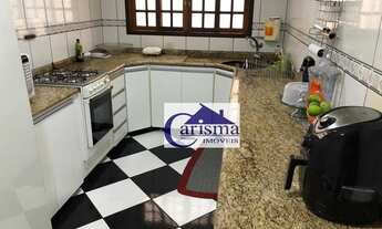 Imagem 4: Sobrado com 3 dormitórios, sendo 1 suíte, à venda, 258 m² por R$ 6400.000 - Vila Valparaís