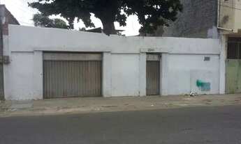 Imagem: Casa de 02 quartos próx. Ao Supermercado