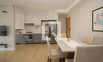 Imagem 6: Apartamento para Aluguel - Vila Mangalot, 2 Quartos, 70 m2