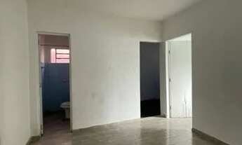 Imagem 2: Casa Residencial com 2 quartos para alugar por R$ 650.00, 60.00 m2 - MARIA CECILIA - LONDR