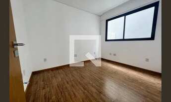 Imagem 5: Casa à Venda - Estância Silveira, 4 Quartos, 313 m2