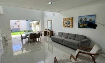 Imagem 3: Casa de condomínio para aluguel possui 237 metros quadrados com 3 quartos