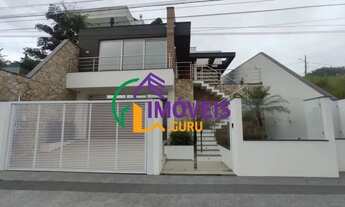 Imagem: CASA ASSOBRADADA - CIDADE UNIVERSITÁRIA