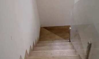 Imagem 3: Linda Casa estilo sobrado no Novo Mundo