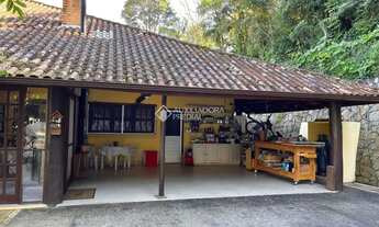 Imagem 3: CASA DE 4 DORMITÓRIOS COM 2 SUÍTES NO ITACORUBI COM PISCINA