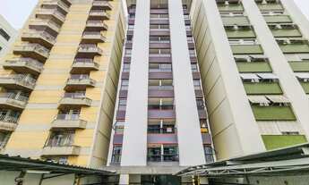 Imagem: Quarto e sala prático e com vaga no Centro