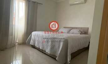 Imagem 2: Casa à Venda em Jardim Santa Maria, Jacareí 3 Dorms, 160m²