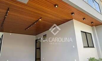 Imagem: Maravilhosa Casa com 4 Quartos à Venda