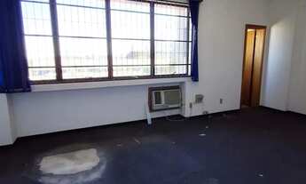 Imagem 7: Apresentamos esta excelente oportunidade de investimento em uma sala comercial localizada