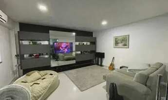 Imagem 2: CLUBE DE CAMPO PONTA NEGRA, 5 QUARTOS SENDO 4 SUÍTES, 1.500M2 DE TERRENO, MOBILADA, 6 VAGA