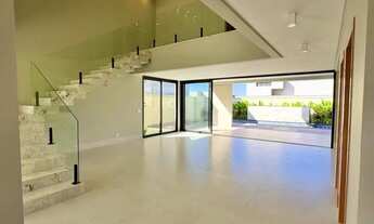 Imagem 3: Casa de alto padrão com elevador à venda no Portal do Sol Garden Goiânia/GO!