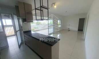 Imagem 4: APTO COM PISO LAMINADO E ARMÁRIOS