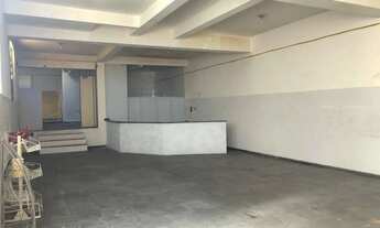 Imagem: Grande Oportunidade! Galpão com Assobradado