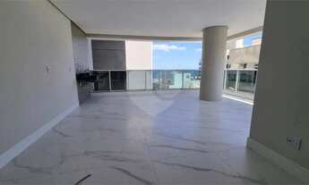 Imagem: Apartamento com 3 quartos à venda em Centro