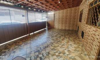 Imagem: Alugo casa 3 quartos, sozinha no lote