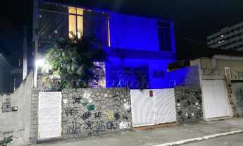 Imagem 6: Open House vende casa duplex de 3 quartos no Fonseca ( Excelente localização)!