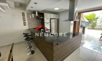 Imagem 2: Sobrado em Rua Doutor Pedro de Moura Alcântara - Vila Antônio Augusto Luiz - Caçapava/SP