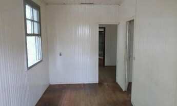 Imagem 5: Casa de madeira o terreno 8,50 por 28