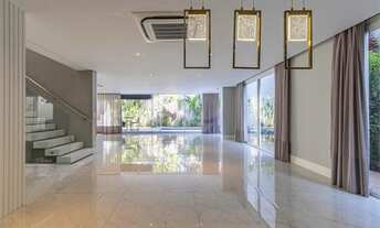 Imagem 5: Impecável Casa em Condominio na Granja Julieta