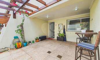 Imagem 2: Casa 3 dormitórios em condomínio fechado no Bairro Tristeza