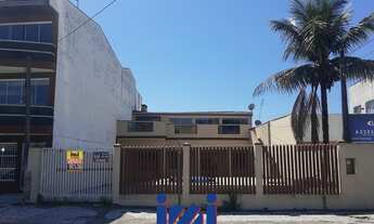 Imagem: Sobrado comercial Centro de Matinhos