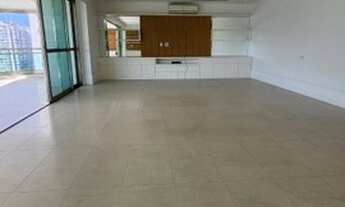 Imagem 2: Apartamento para venda com 333 metros quadrados com 4 quartos