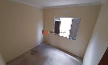 Imagem 7: Sobrado à Venda em Condomínio de 3 Quartos sendo 2 Suítes de frente para a rua com 176 m