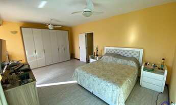 Imagem 14: Casa para venda tem 255 metros quadrados com 4 quartos em Vila Capri - Araruama - RJ