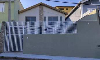 Imagem 2: Casa comercial à venda, 3 quartos, Vila Rafael de Oliveira - Jundiaí/SP