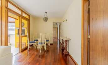 Imagem 2: Porto Alegre - Apartamento Padrão - Petrópolis