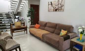 Imagem 2: Casa dúplex Magnífica