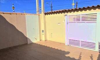 Imagem 2: Casa para Venda em Itanhaém, Nossa Senhora do Sion, 2 dormitórios, 1 suíte, 2 banheiros, 1