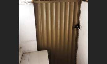 Imagem 2: 2/4, Térrea, frente de rua, no melhor de Amaralina