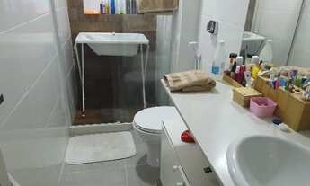 Imagem 3: Em frente a UERJ