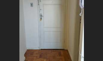 Imagem 2: Apartamento para aluguel possui 32 metros quadrados com 1 quarto em Centro - Rio de Janeir