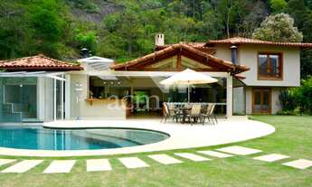 Imagem 2: Casa de condomínio para venda tem 4500 metros quadrados com 4 quartos em Itaipava - Petróp