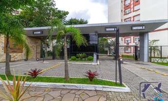 Imagem: Porto Alegre - Apartamento Padrão - Cavalhada