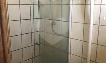 Imagem: Prédio com várias Kitnets _ 50m² Excelente