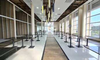 Imagem 4: Loja em praça de alimentação na Avenida das Torres, Torres Care Center