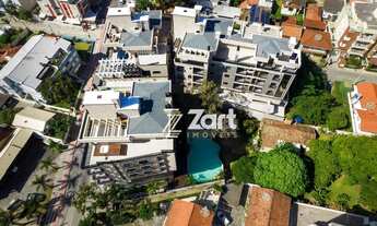 Imagem 6: A sua cobertura na praia de Bombinhas com 221,16m², 3 suítes e 01 vaga de garagem. Oportun