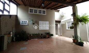 Imagem 6: PORTO ALEGRE - Casa Padrão - Hípica