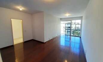 Imagem 2: Humaitá - Excelente 3 qtos (1 suíte) com varanda, 2 vagas, sol da manhã, perto da reserva