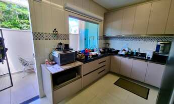 Imagem 3: Condomínio Reserva do Parque, Casa térrea com 3 quartos sendo 2 suítes, Mobiliada, Piscina