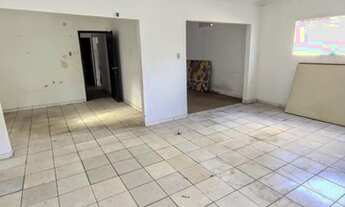 Imagem 2: Imóvel comercial com 715m² no Poço/Jaraguá