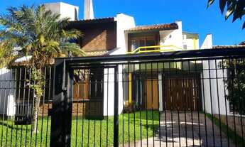 Imagem: Porto Alegre - Casa Padrão - Jardim Isabel