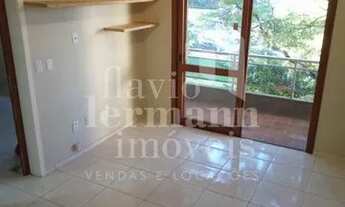 Imagem: More em um amplo apartamento de 1 dormitório