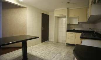 Imagem 5: Amplo sobrado em região tranquila