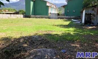 Imagem 2: TE 00182 - Lote em Ubatuba, com escritura, medindo 1057 m², aterrado, a 700 metros da prai